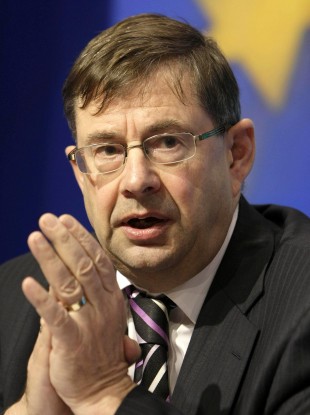 The new cuts to the One-Parent Family Payment were signed off by Éamon Ó Cuív in the week after the general election.