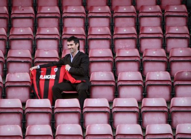 New signing Keith Gillespie is unveiled by Longford Town yesterday.