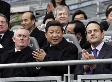 Xi with GAA president Christy Cooney (left) and Transport Minister Leo Varadkar at Croke Park yestderday.