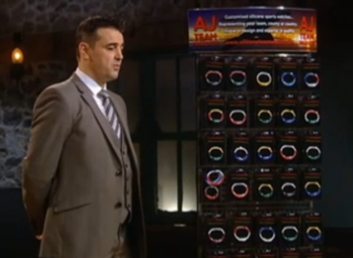 Jason O'Reilly wowed the Dragons - reducing one of them to tears - with his range of coloured wristwatches.