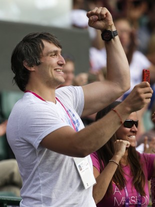 'Ovie' celebrates as Maria Kirilenko wins at London 2012.