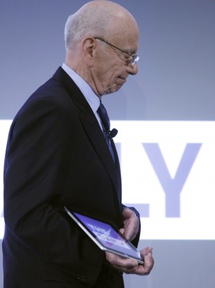 Murdoch launching his iPad-only newspaper in February 2011