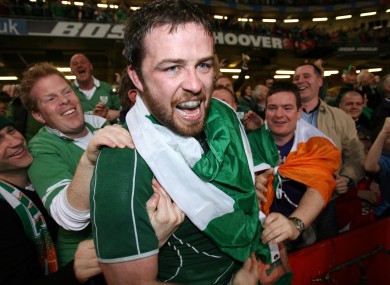 Marcus Horan celebrates the Grand Slam in 2009.