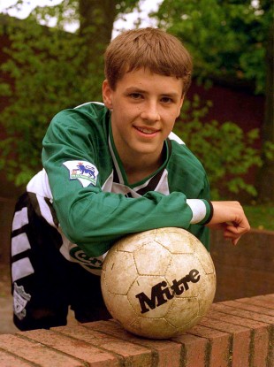 A 14-year-old Michael Owen in full Liverpool kit.
