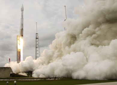 The NASA MAVEN rocket is on its way to Mars, but only to take pictures.