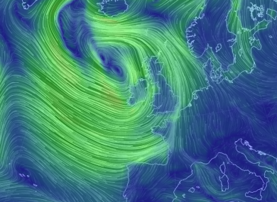 Strong winds around Ireland this morning