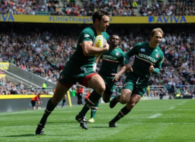 Morris runs in to score the opening try of the 2013 Aviva Premiership final.