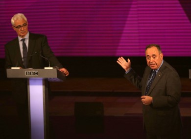 Scottish First Minister Alex Salmond (R), makes a point at the expense of No Campaign leader Alistair Darling.