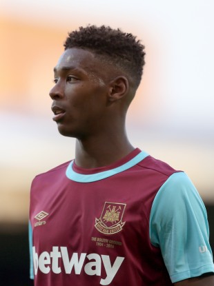 Reece Oxford starts for West Ham against Arsenal today.