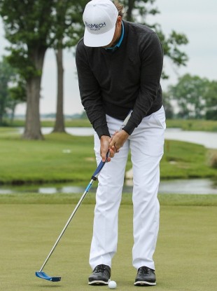 This is Tim Clark's new putter.