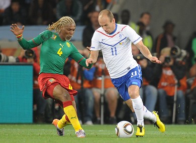 Song with Arjen Robben of the Netherlands at the 2010 World Cup.
