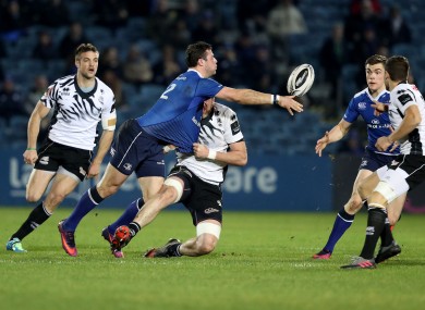 Henshaw offloads to Ringrose during the demolition of Zebre.