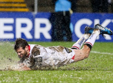 Jared Payne touches down for Ulster.