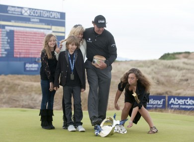 Mickelson with his family back in 2013.