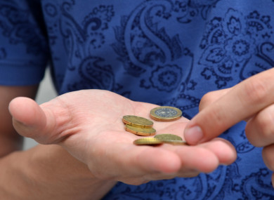 The increase would amount to €12 extra a week for those working full-time.