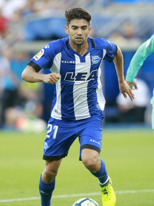 Enzo Zidane struggled to make an impact at Alaves.