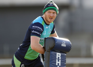 Winger Rory Scholes has signed a new deal with Connacht.