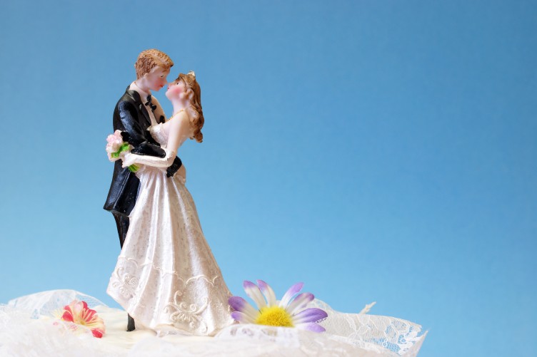 Broke ass bride cake wrecks All Broke ass bride cake wrecks not