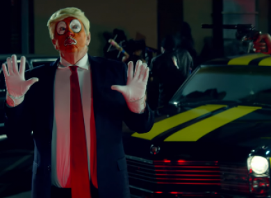 'Ronald Klump' being shot by Snoop Dogg in the new video.