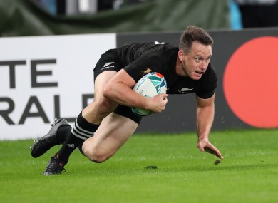 Ben Smith scoring a try for New Zealand against Wales at the 2019 Rugby World Cup.