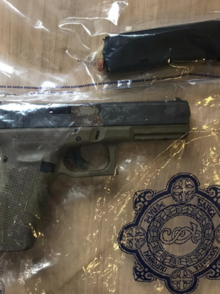An images of the pistol shared by gardaí.