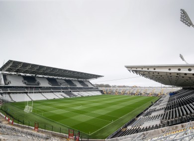Páirc Uí Chaoimh will host the meeting of Clare and Waterford.