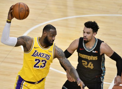 It finished 94-92 to the Lakers.