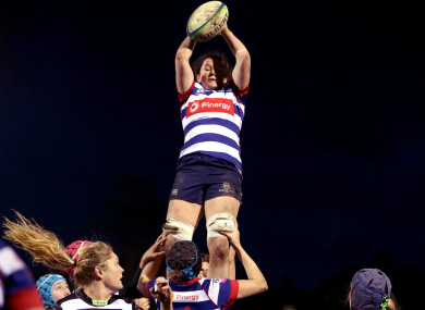 Blackrock Hannah O'Connor wins a lineout
