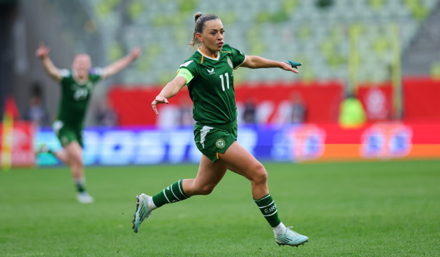 Ireland beat Poland in Gdańsk rollercoaster for big World Cup qualifying boost