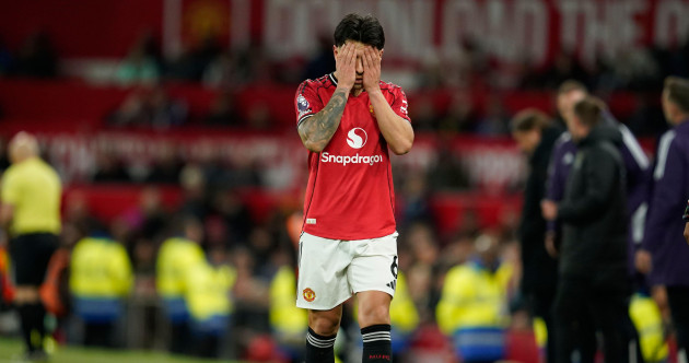 Leeds stun Man United to boost survival hopes