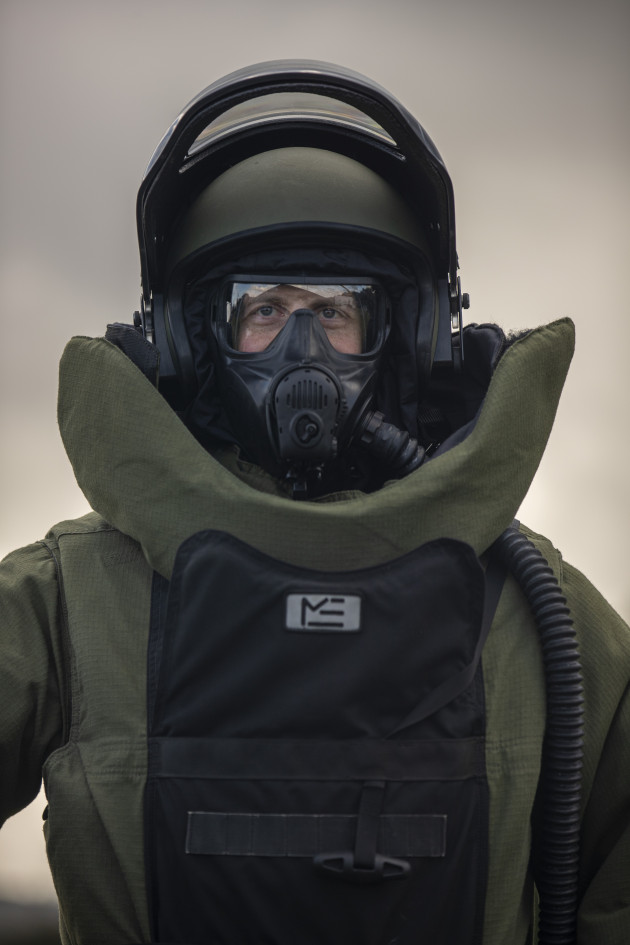 Irish army bomb disposal experts called to deal with explosive device at Kilkenny garda station