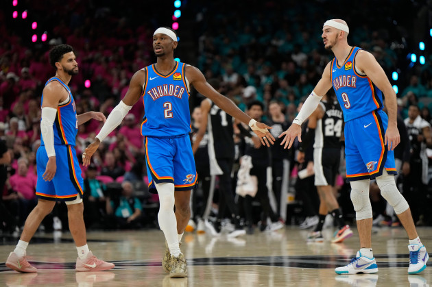 Gilgeous-Alexander leads Thunder to 2-1 series lead over Spurs