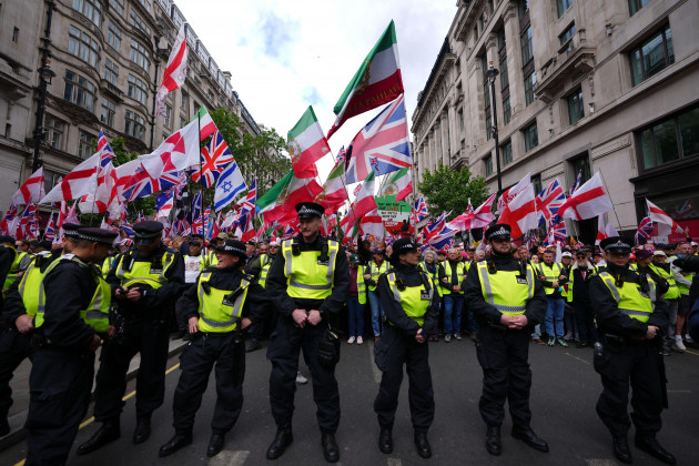 At least 11 arrested as thousands descend on London for two major protests Armoured vehicles, police horses, dogs, drones and helicopters will be deployed along with around 4,000 officers on duty.