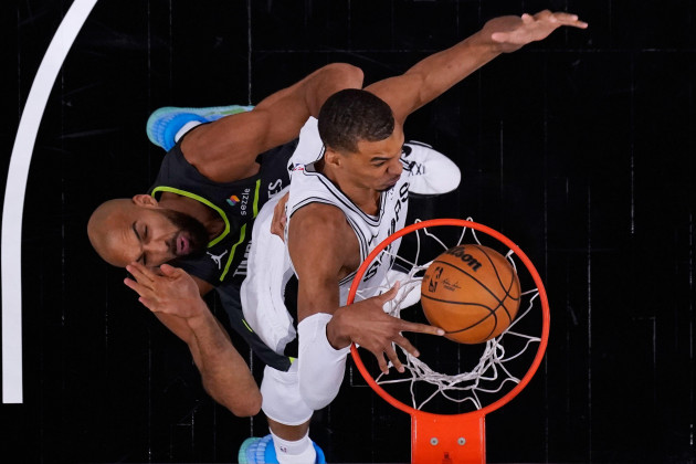 Spurs thrash Timberwolves as Knicks edge Sixers in NBA playoffs