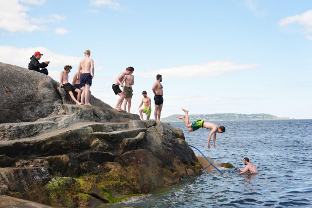 Swimming in south Dublin this week? Here's why warnings are up at the Forty Foot and other hotspots
