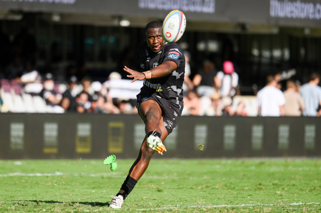 Young fly-half Moyo among four Springbok debutants to face Wales
