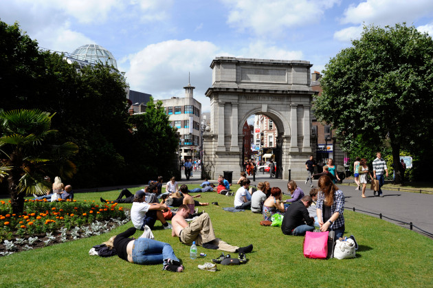 Temperatures to reach up to 31 degrees today as yellow warning continues